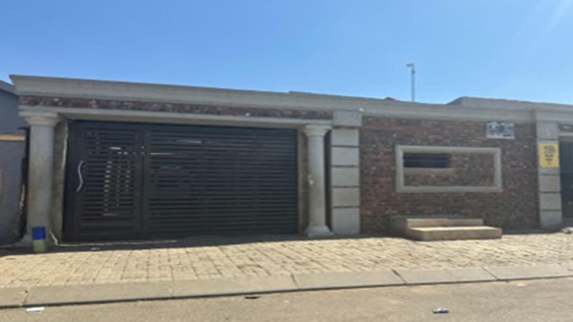 Front View of property in Tembisa