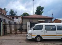 Front View of property in Jan Hofmeyr