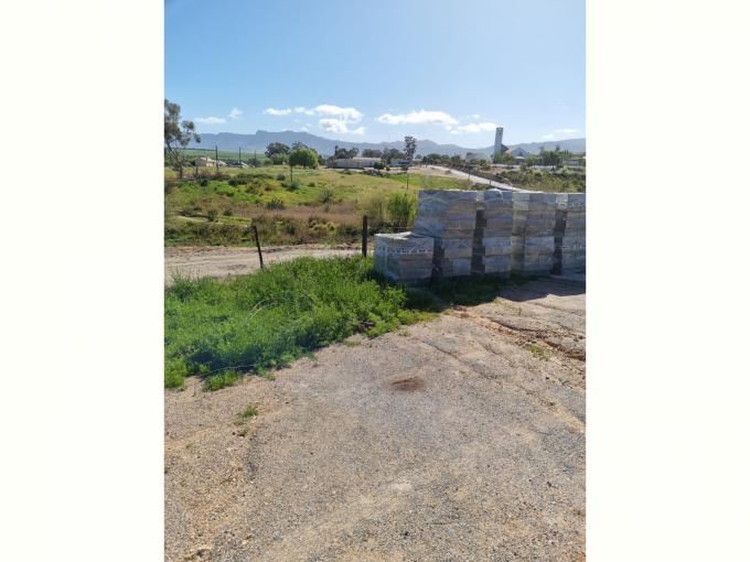 Land for Sale For Sale in Piketberg - MR612255