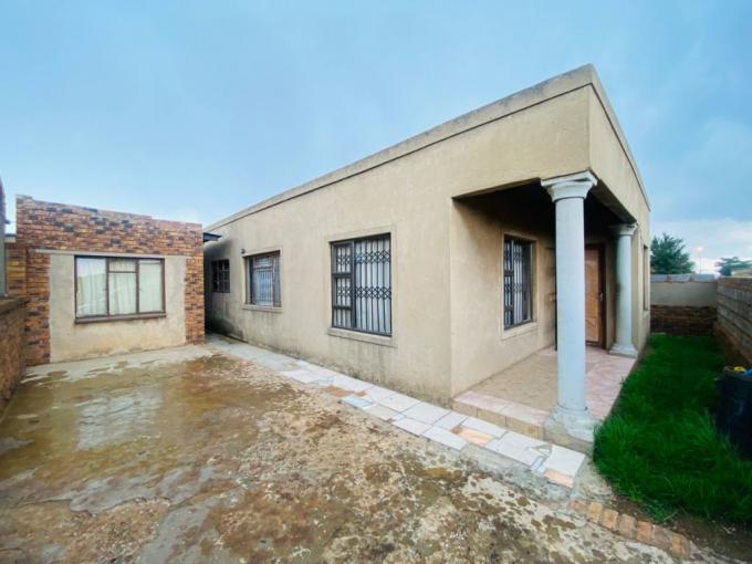 3 Bedroom House for Sale For Sale in Tsakane - MR612333