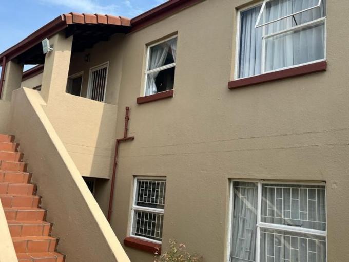 2 Bedroom Apartment for Sale For Sale in Safarituine - MR612400