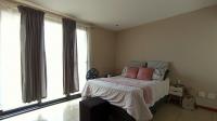 Main Bedroom - 19 square meters of property in Rooihuiskraal North