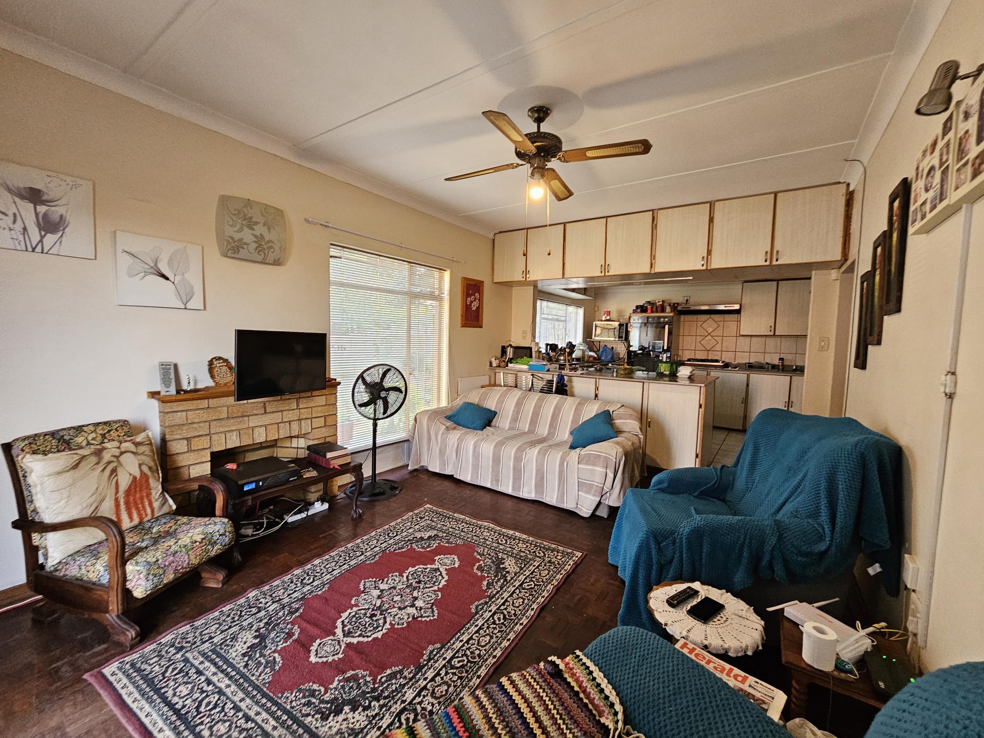 Lounges of property in Potchefstroom