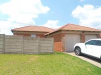 3 Bedroom 2 Bathroom House for Sale for sale in Olievenhoutbos