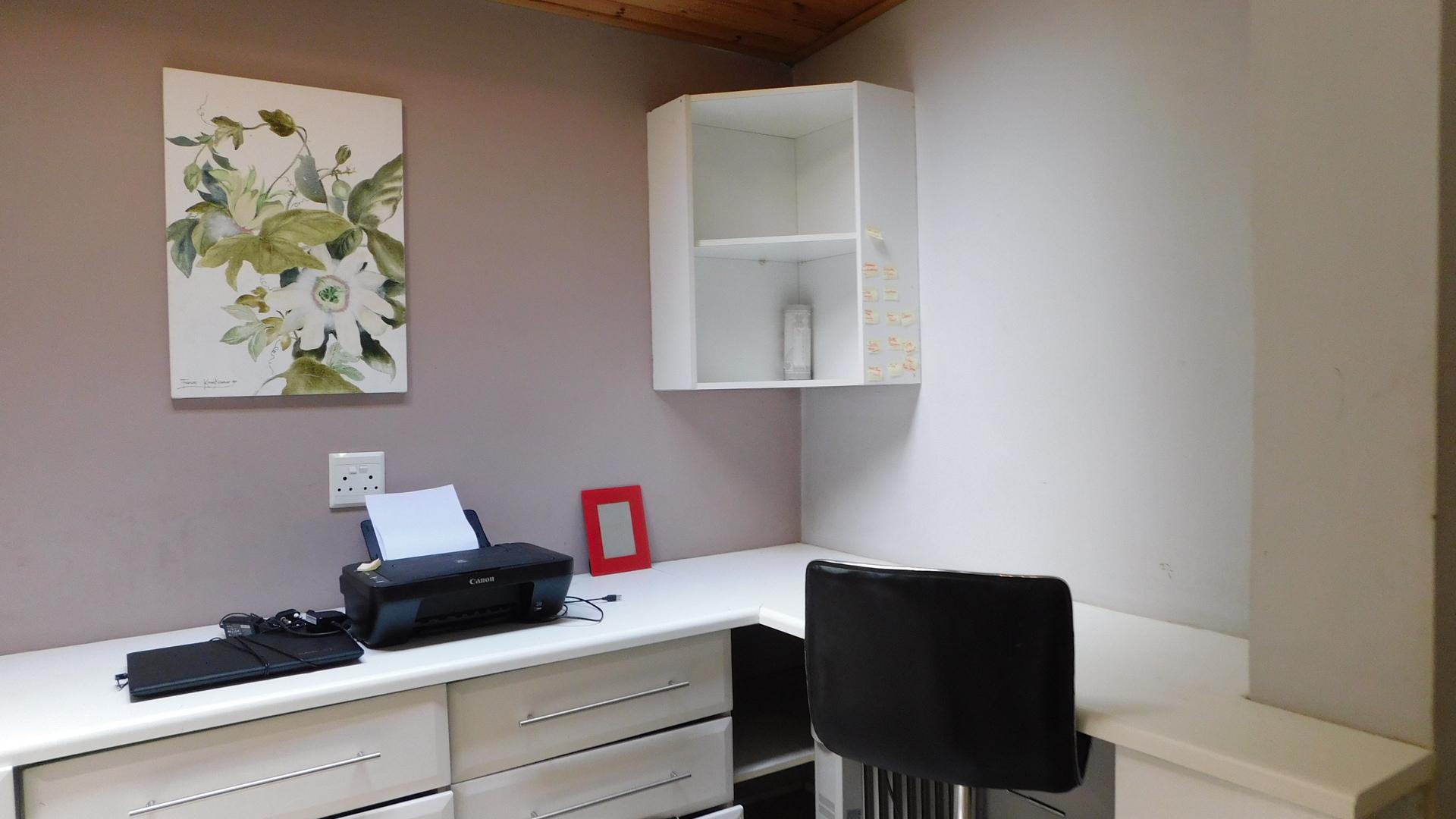 Study - 5 square meters of property in Pinetown 