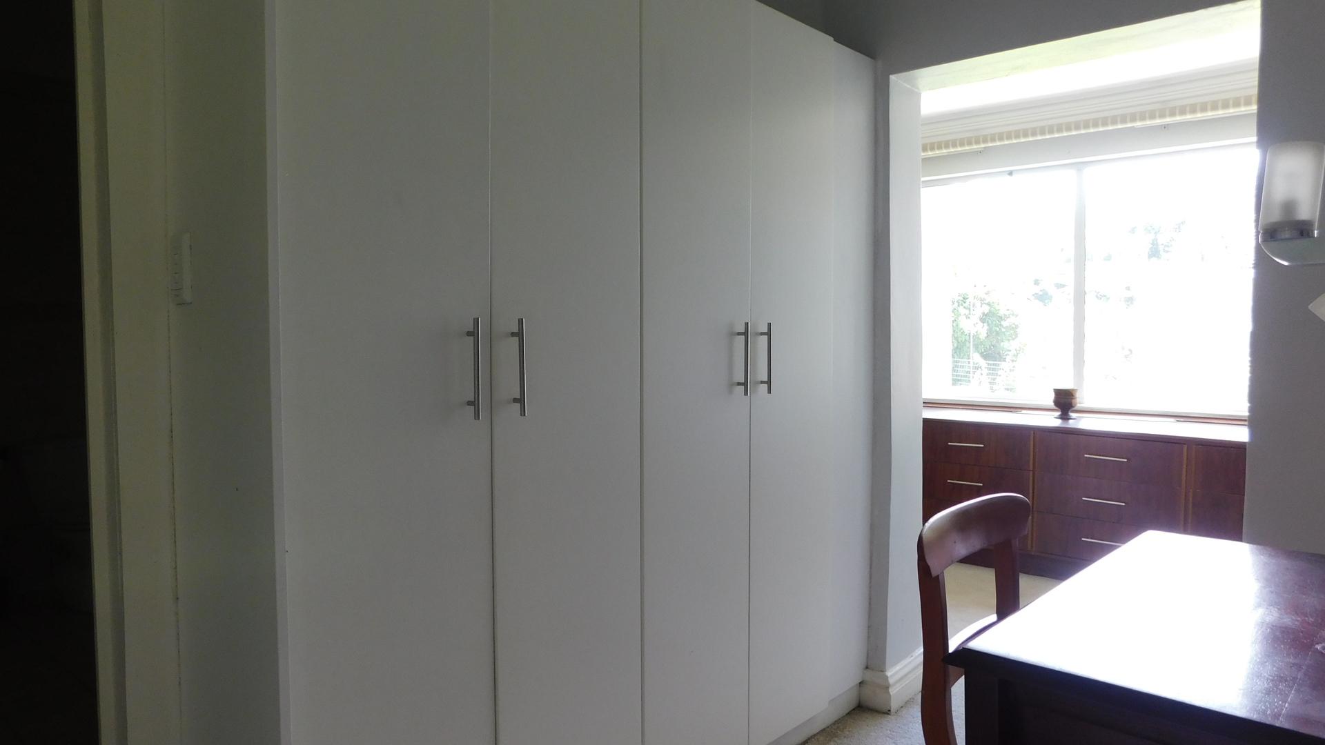 Spaces - 86 square meters of property in Pinetown 