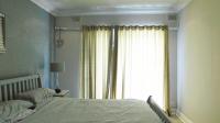 Bed Room 1 - 18 square meters of property in Pinetown 