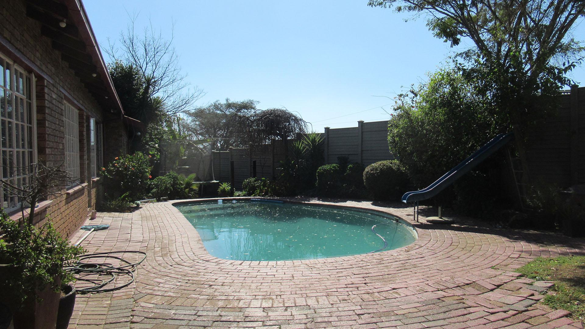 Backyard of property in Radiokop