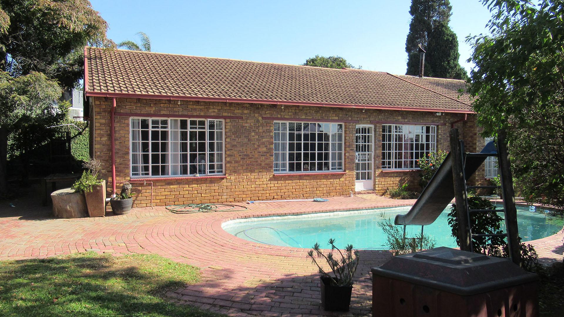 Backyard of property in Radiokop