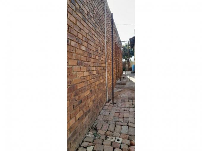 3 Bedroom House for Sale For Sale in Soshanguve - MR612496