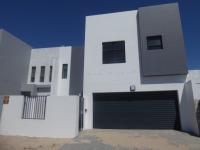 3 Bedroom 3 Bathroom House for Sale for sale in The Sandown