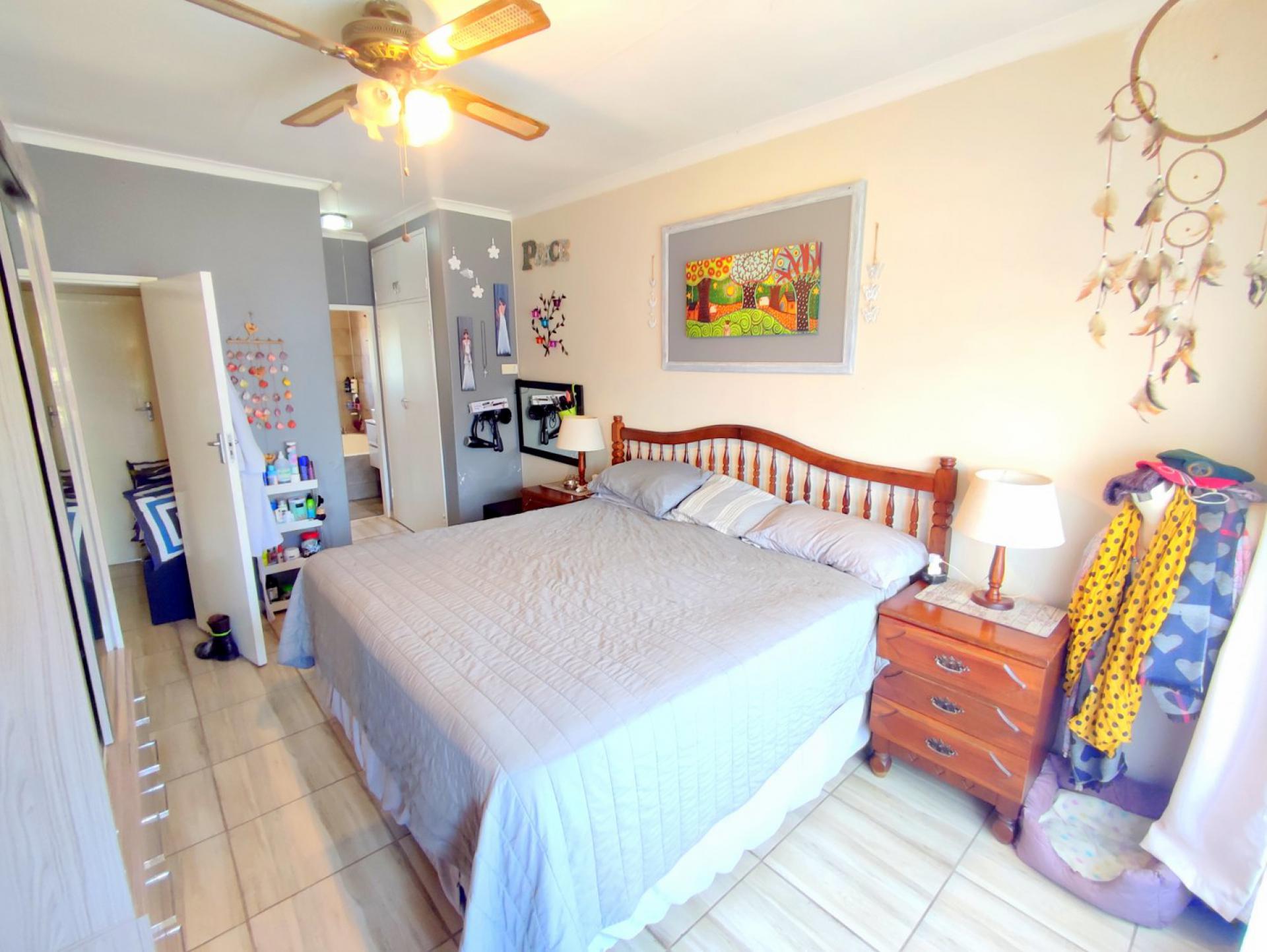 3 Bedroom Duplex for Sale For Sale in Valhalla MR612616