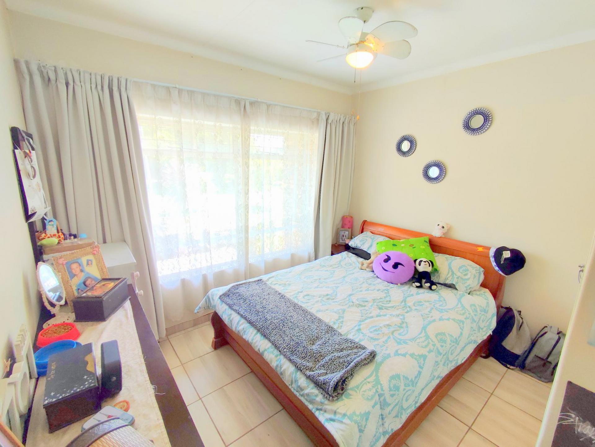 3 Bedroom Duplex for Sale For Sale in Valhalla MR612616