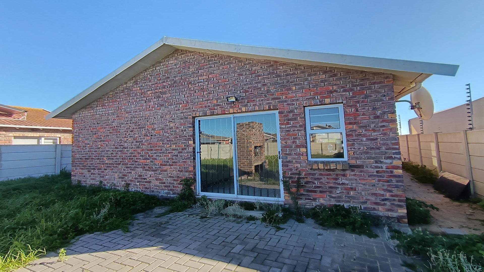 Backyard of property in Parsons Vlei