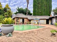  of property in Glenmarais (Glen Marais)