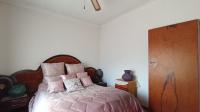 Bed Room 1 - 26 square meters of property in Lyttelton Manor