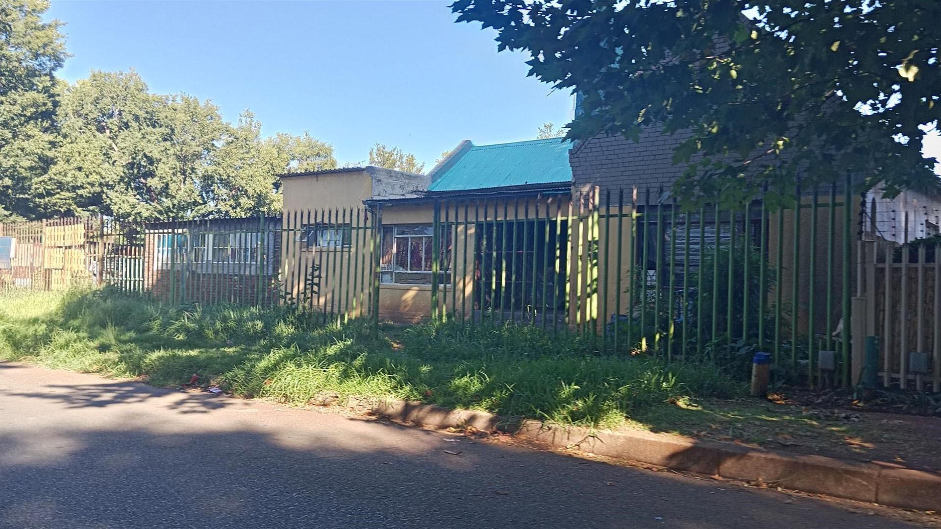 SA Home Loans Insolvent Estate House for Sale in Brakpan M