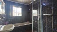 Bathroom 1 - 9 square meters of property in Ferryvale