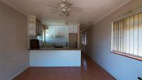 Lounges - 25 square meters of property in Bellville