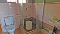 Main Bathroom - 4 square meters of property in Umlazi