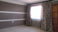 Lounges - 13 square meters of property in Dobsonville