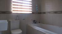 Bathroom 1 - 4 square meters of property in Dobsonville