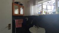 Bathroom 2 - 6 square meters of property in Birchleigh