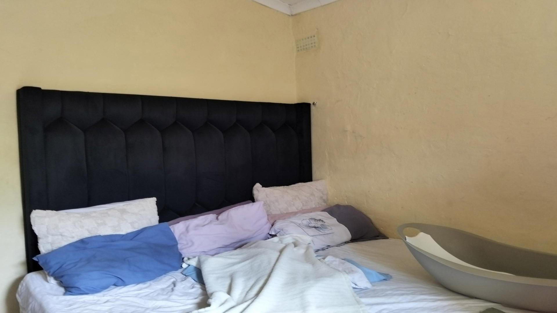 Bed Room 3 of property in Selection park