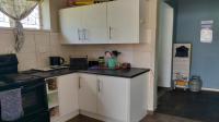 Kitchen of property in Selection park