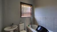 Bathroom 1 - 5 square meters of property in Dawn Park