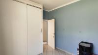 Bed Room 1 - 12 square meters of property in Dawn Park