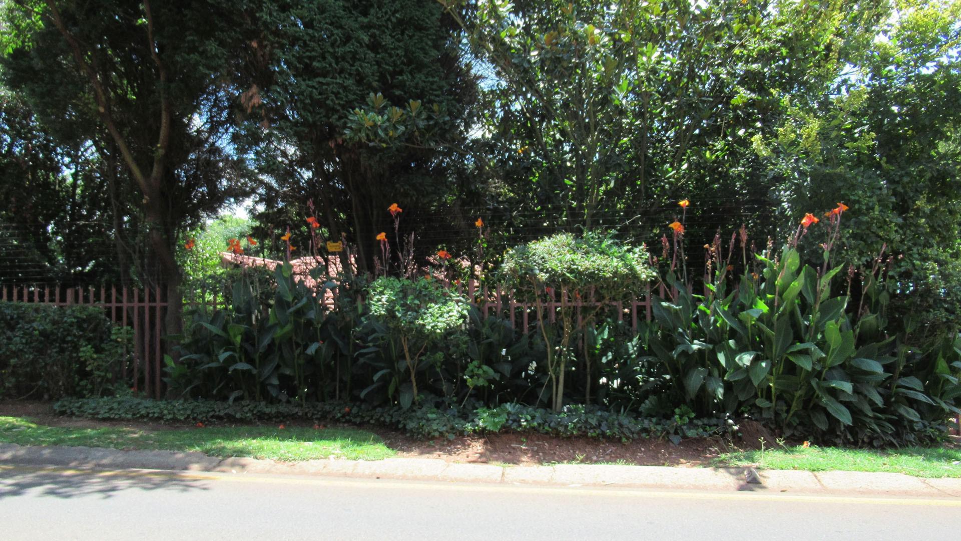 Front View of property in Kloofendal