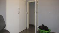 Bed Room 1 - 11 square meters of property in Kloofendal