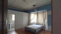 Main Bedroom - 19 square meters of property in Bezuidenhout Valley