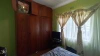 Bed Room 2 - 18 square meters of property in Selection park