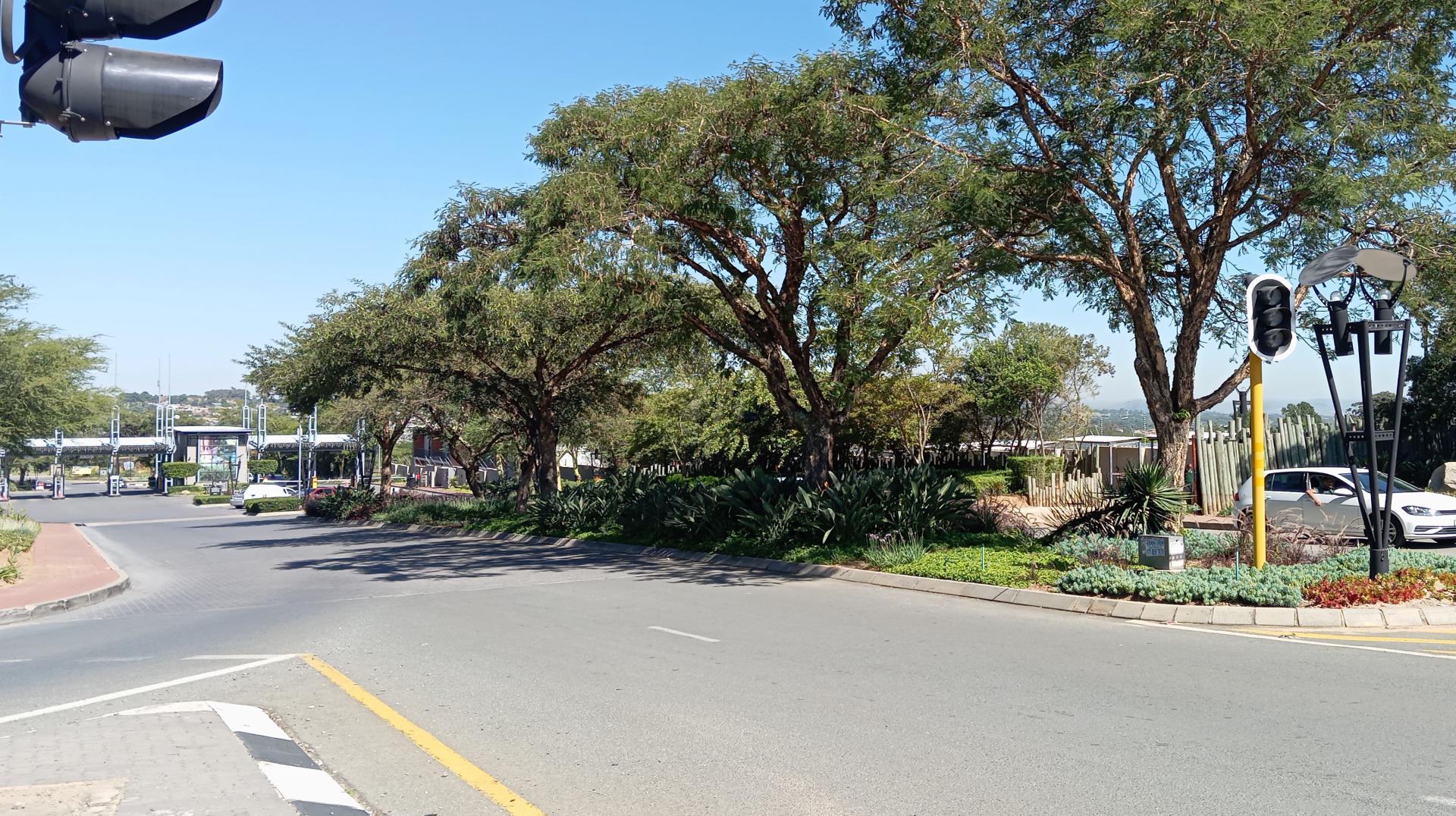 Front View of property in Jackal Creek Golf Estate