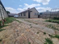 3 Bedroom 1 Bathroom House for Sale for sale in Lenasia South