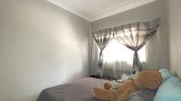 Bed Room 1 - 10 square meters of property in Pretoria North
