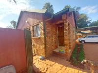 3 Bedroom 2 Bathroom House for Sale for sale in Chantelle