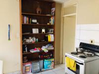 Kitchen of property in Sunnyside