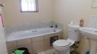 Bathroom 1 - 5 square meters of property in Montclair (Dbn)