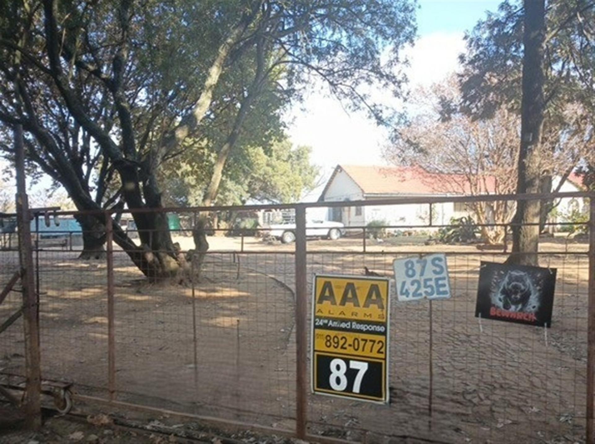Front View of property in Rietkol AH