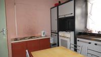Kitchen - 18 square meters of property in Vlakfontein