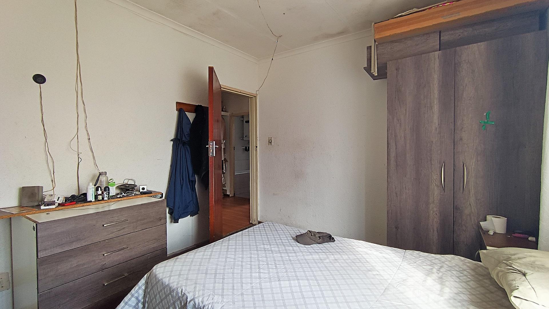 Bed Room 2 - 16 square meters of property in Primrose Park