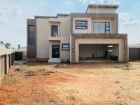 3 Bedroom 2 Bathroom House for Sale for sale in Helderwyk Estate