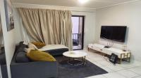 Lounges - 9 square meters of property in Linbro Park A.H.