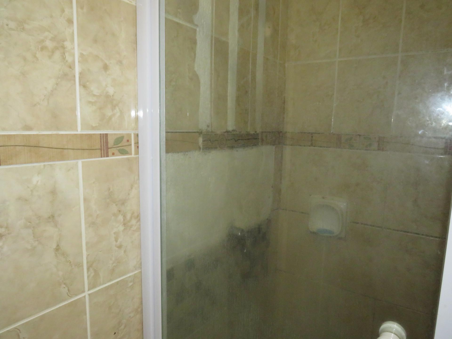Bathroom 1 of property in Lephalale (Ellisras)