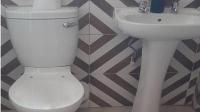 Bathroom 1 of property in Lufhereng