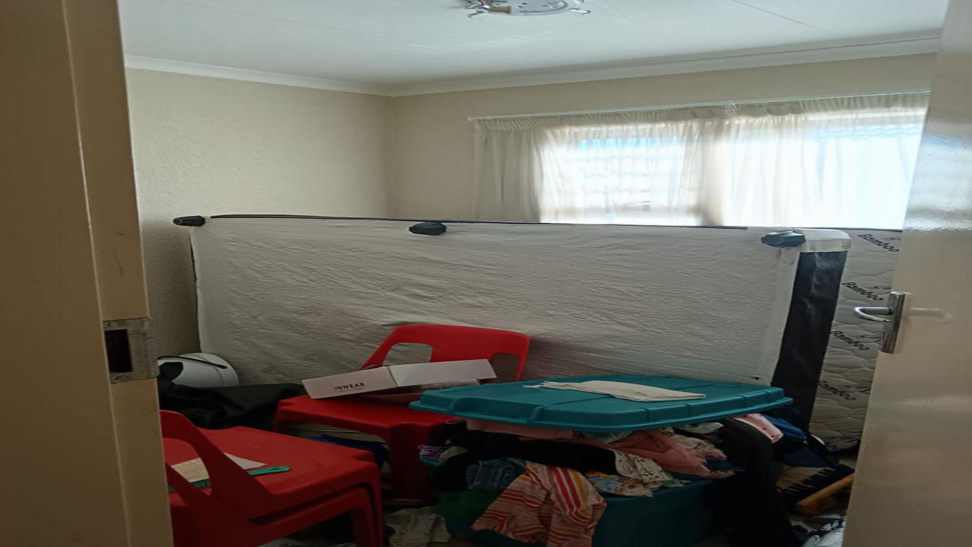Bed Room 3 of property in Soshanguve East