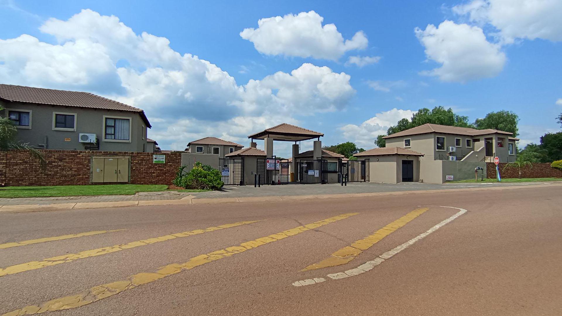 Front View of property in Montana